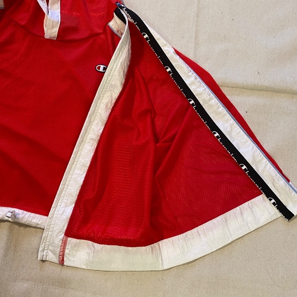 Champion Women's Red Mesh Cropped Hoodie Size M - Picture 5 of 9